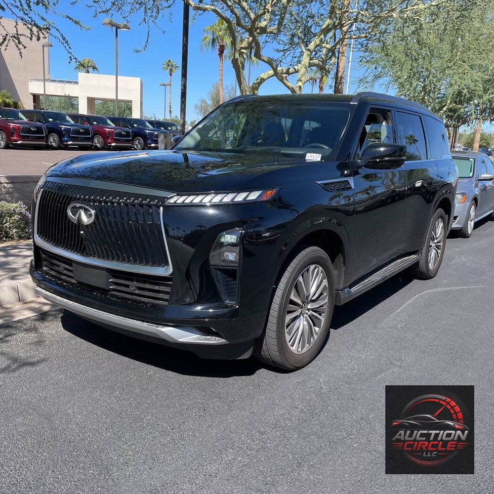 2025 INFINITI QX80 Luxe