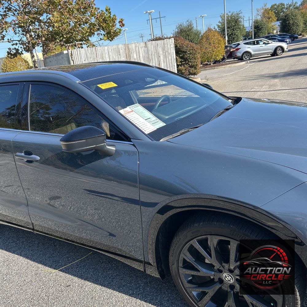 2025 Toyota Crown Signia Limited