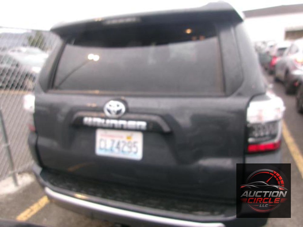 2024 Toyota 4Runner SR5