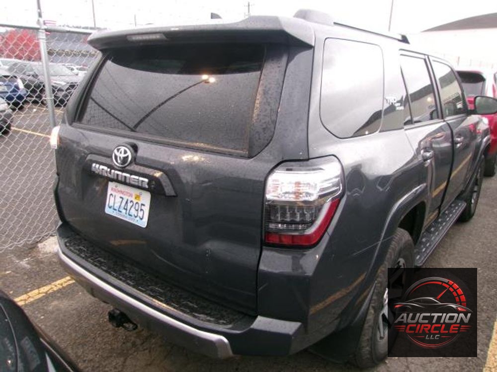2024 Toyota 4Runner SR5