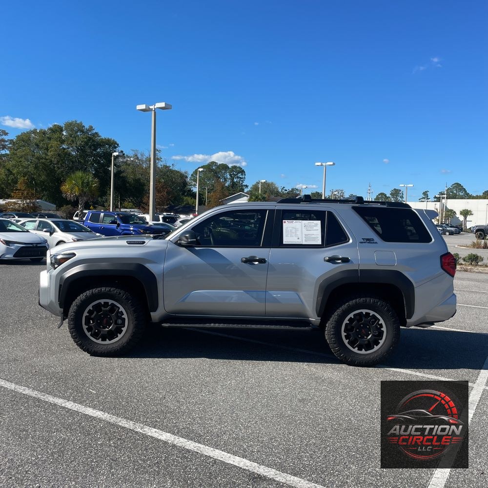 2025 Toyota 4Runner TRD Off-Road HV