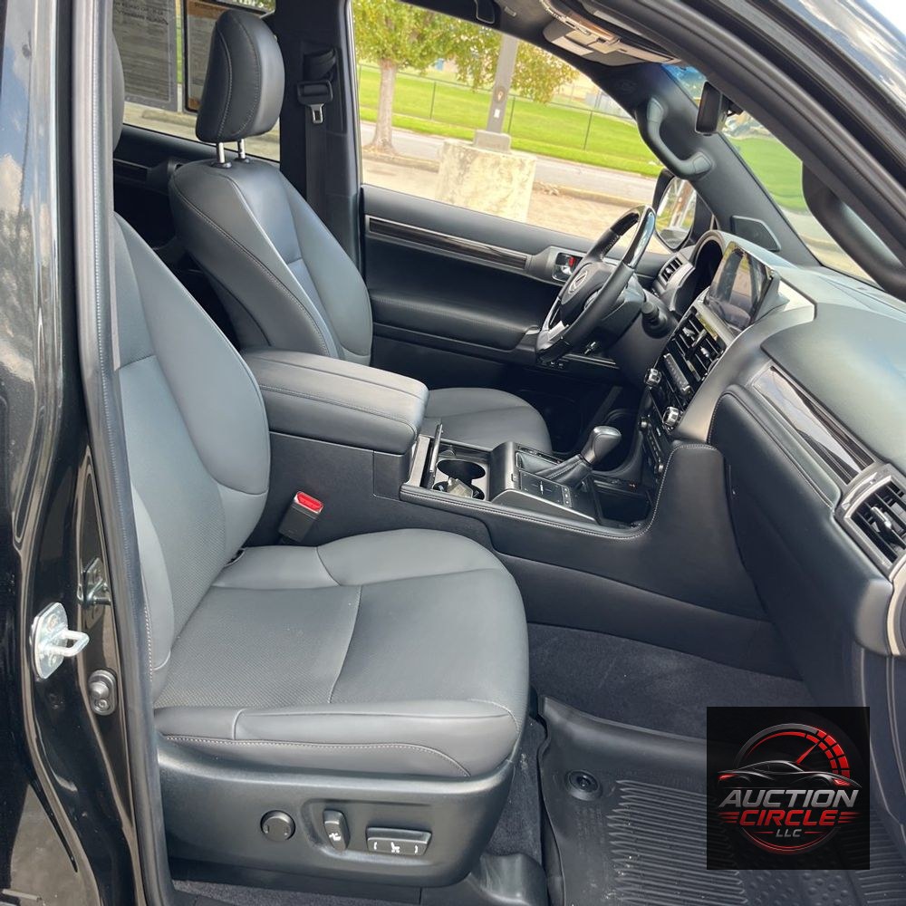 2023 Lexus GX 460 Base