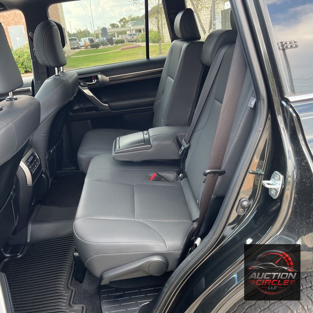 2023 Lexus GX 460 Base
