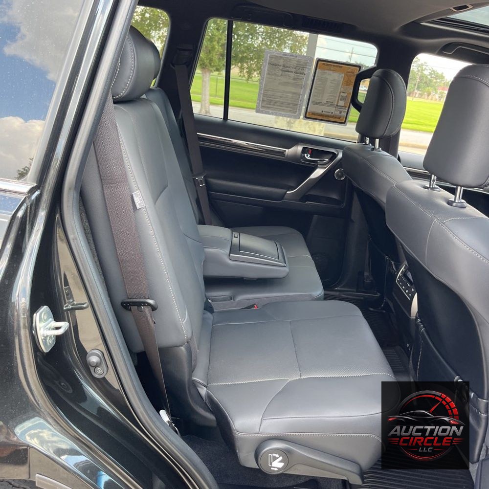 2023 Lexus GX 460 Base