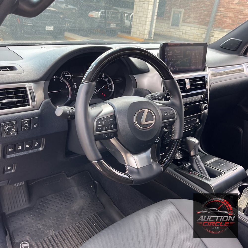 2023 Lexus GX 460 Base