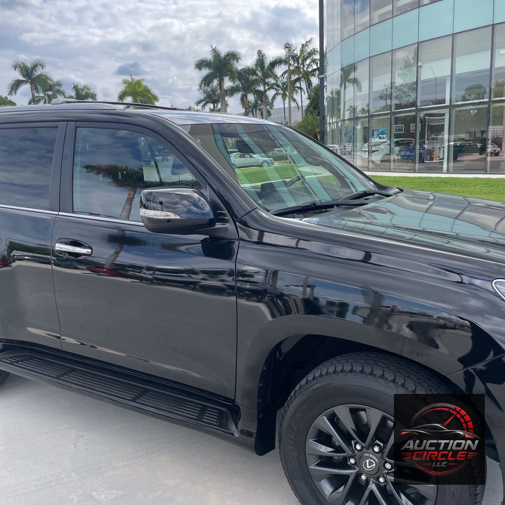 2023 Lexus GX 460 Base