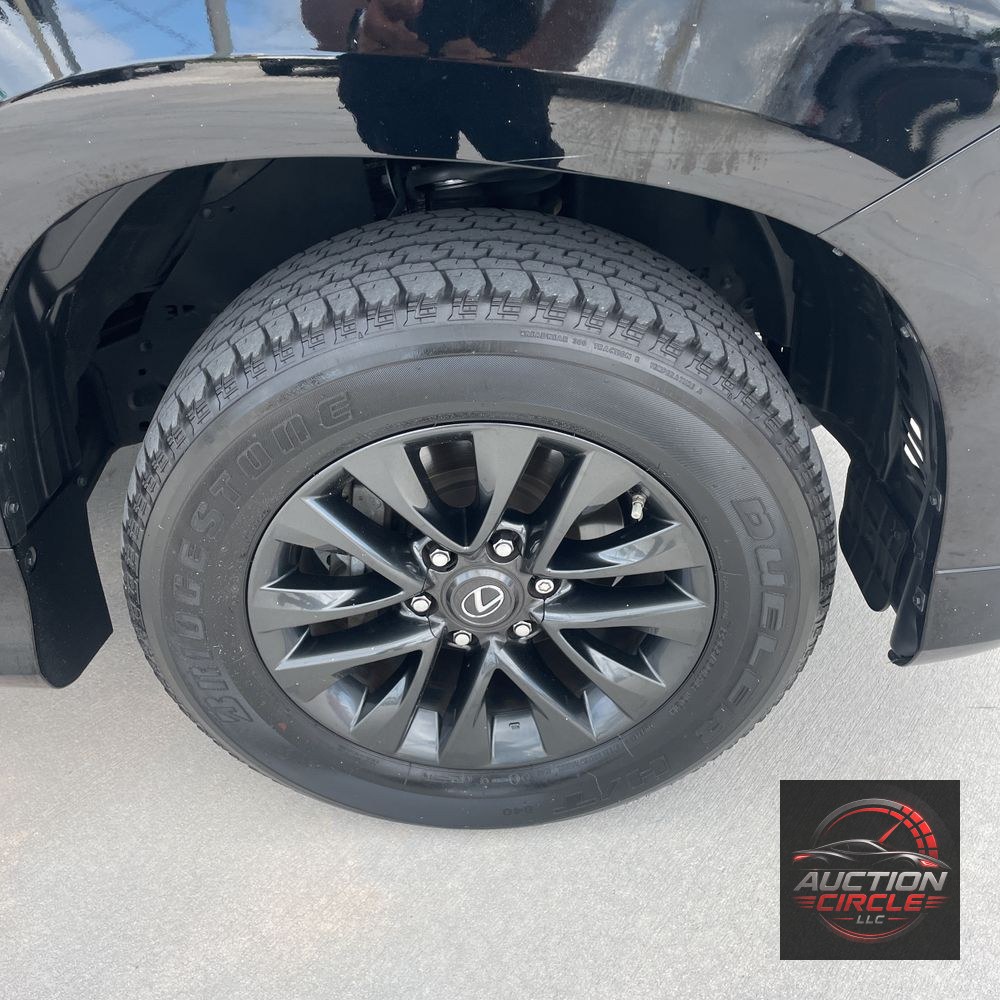 2023 Lexus GX 460 Base