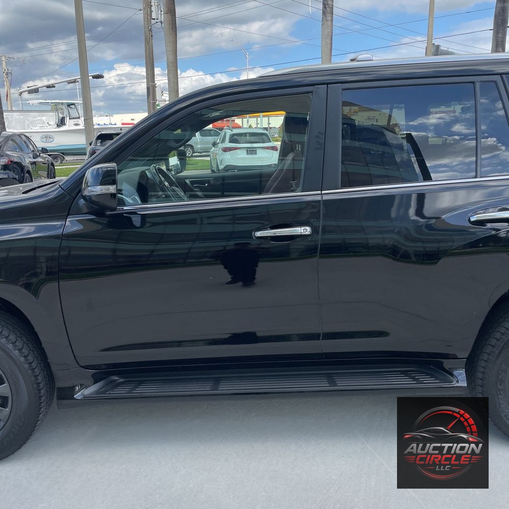 2023 Lexus GX 460 Base
