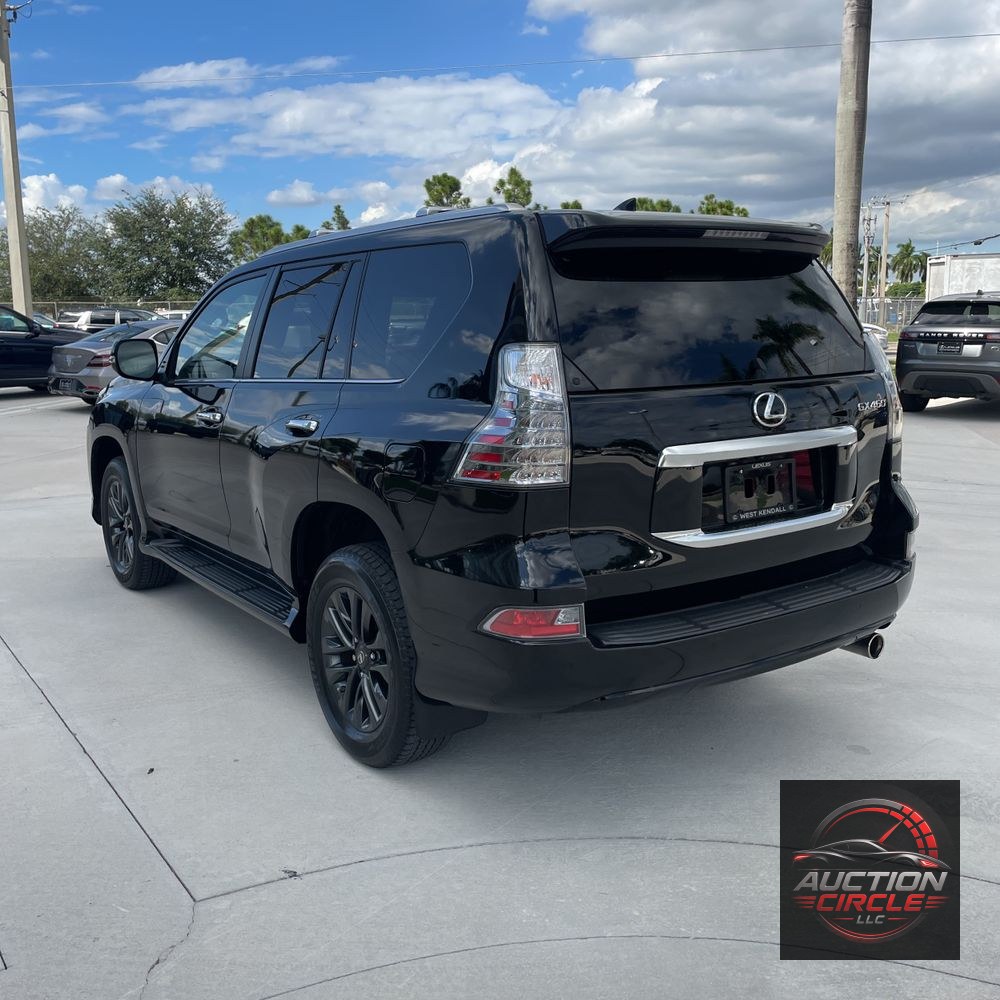 2023 Lexus GX 460 Base