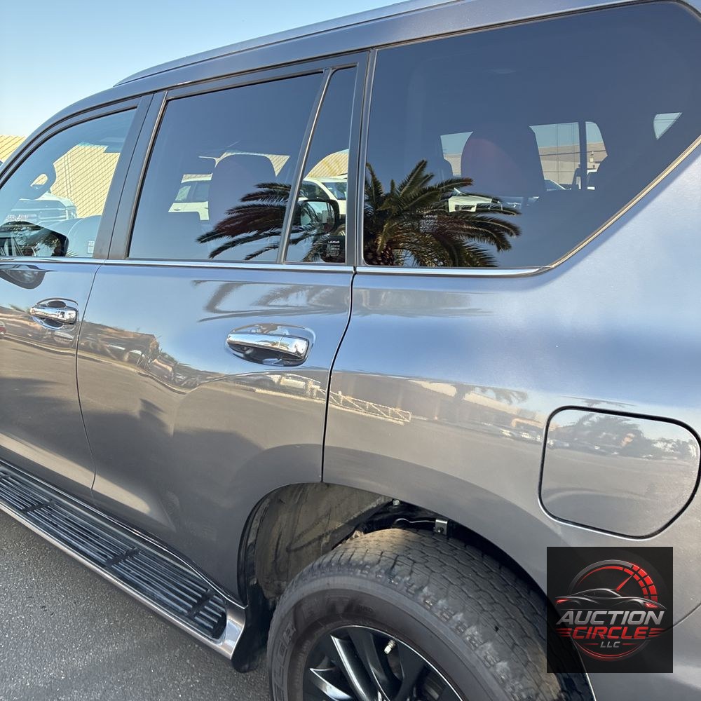 2023 Lexus GX 460 Base