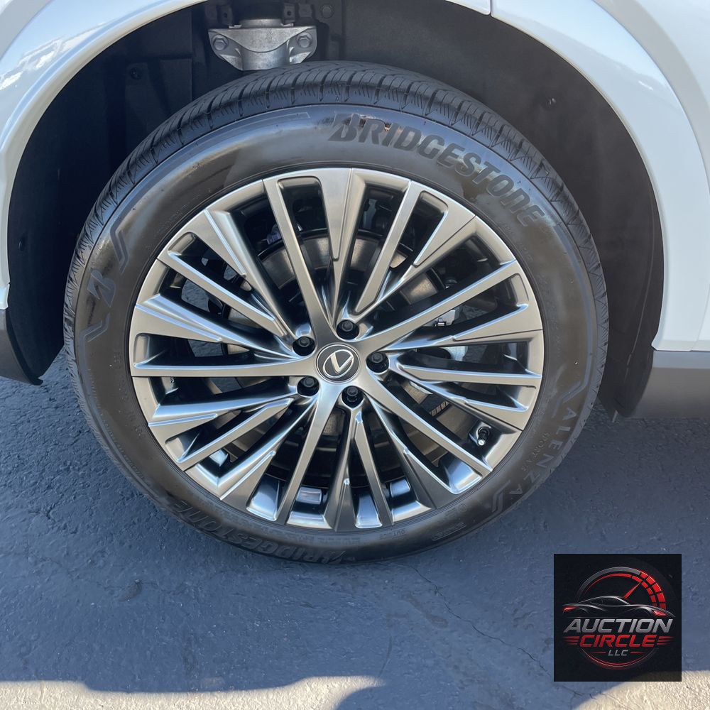 2025 Lexus RX 450h+ Luxury