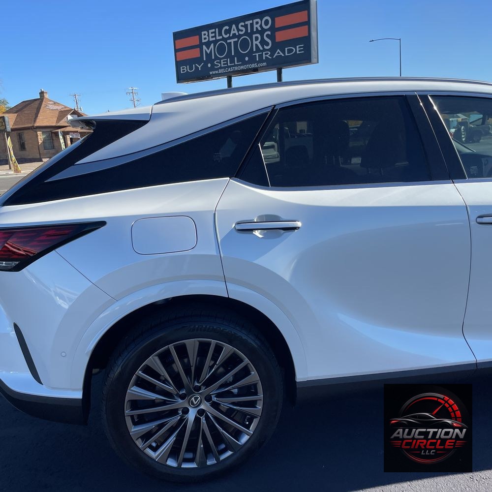 2025 Lexus RX 450h+ Luxury