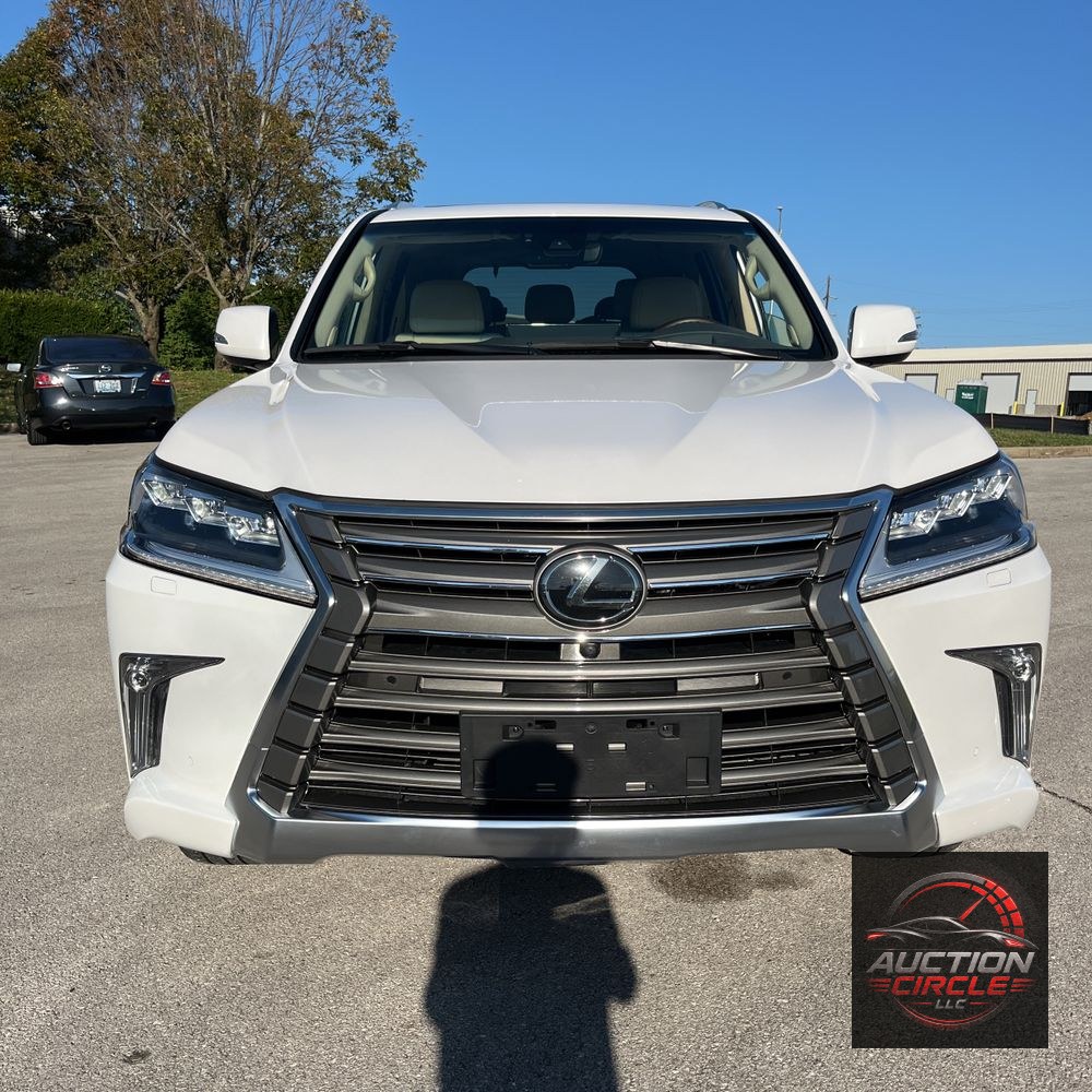 2021 Lexus LX 570 Three-Row