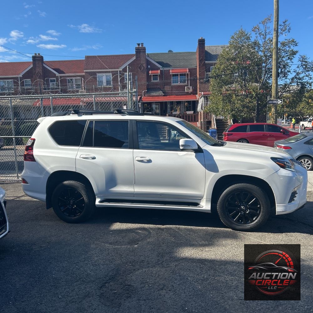 2022 Lexus GX 460 Base