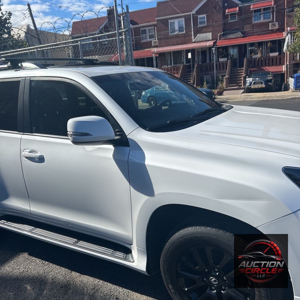 2022 Lexus GX 460 Base