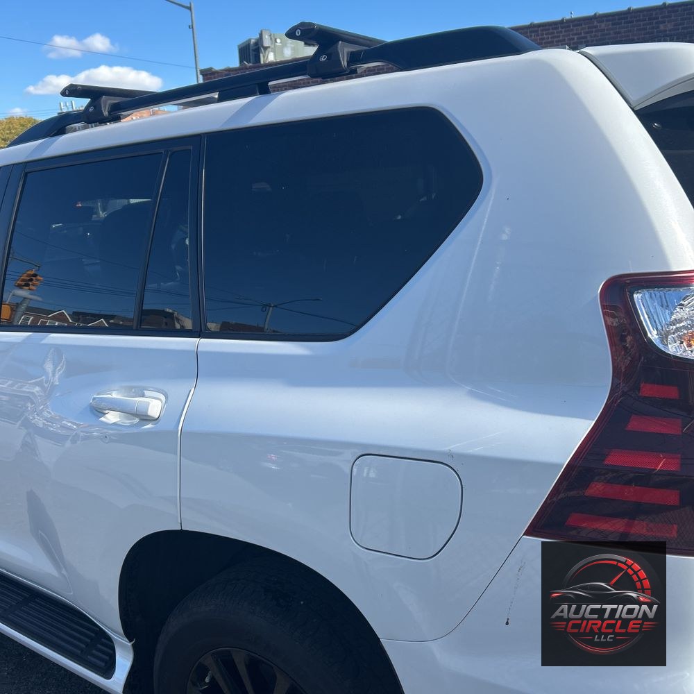 2022 Lexus GX 460 Base