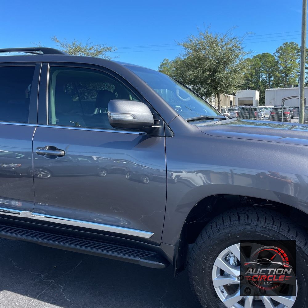 2021 Toyota Land Cruiser Base