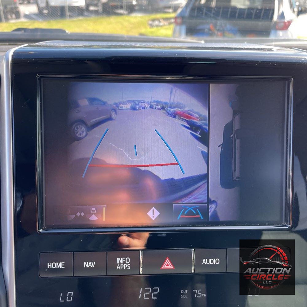 2021 Toyota Land Cruiser Base