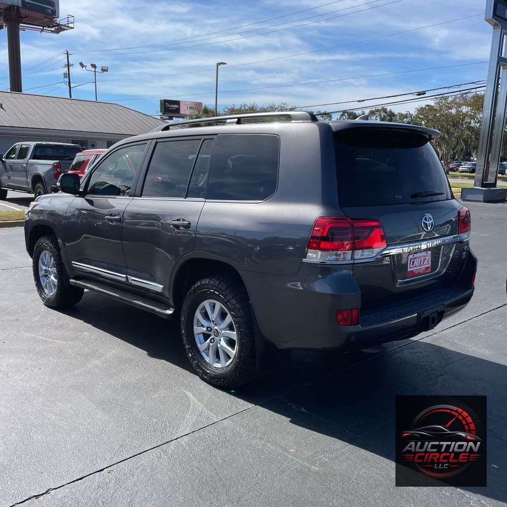 2021 Toyota Land Cruiser Base