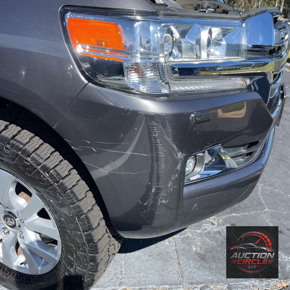 2021 Toyota Land Cruiser Base