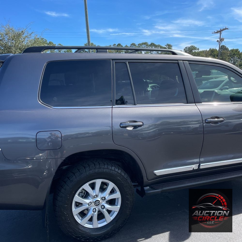 2021 Toyota Land Cruiser Base