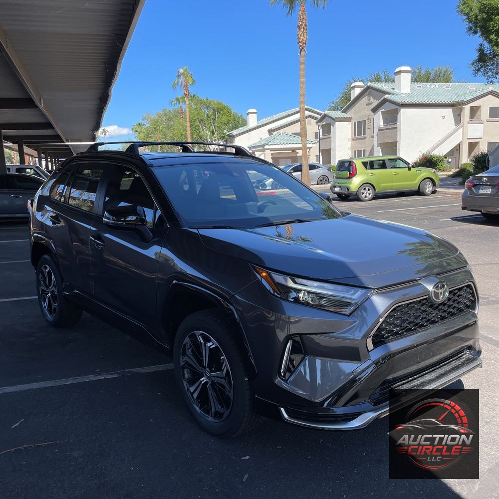 2025 Toyota RAV4 Plug-in Hybrid XSE