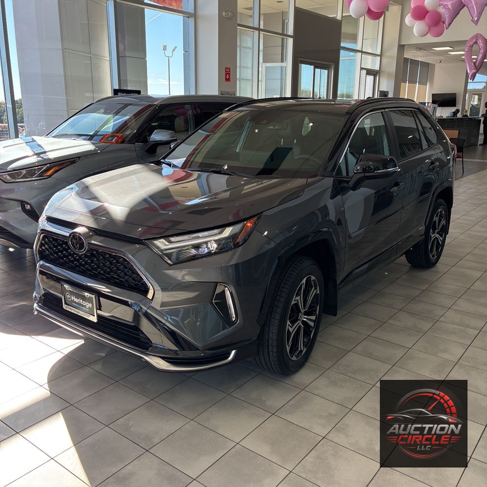 2025 Toyota RAV4 Plug-in Hybrid XSE