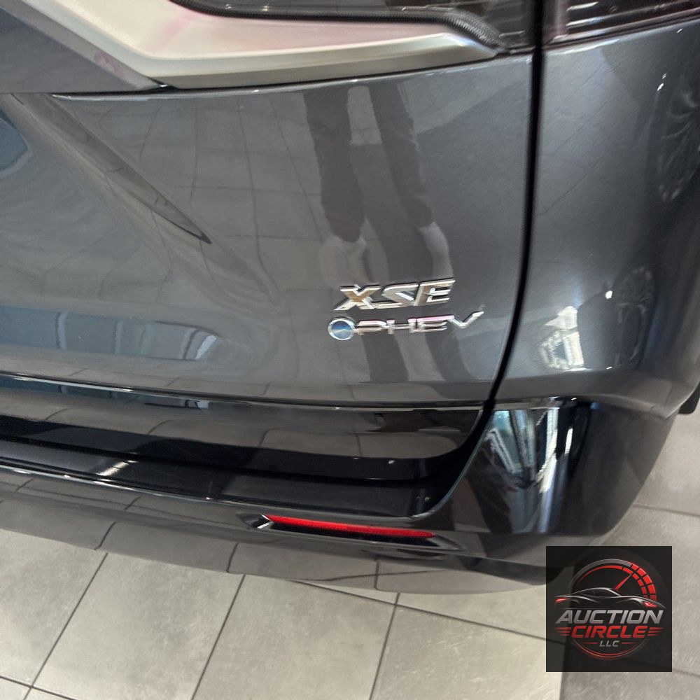 2025 Toyota RAV4 Plug-in Hybrid XSE