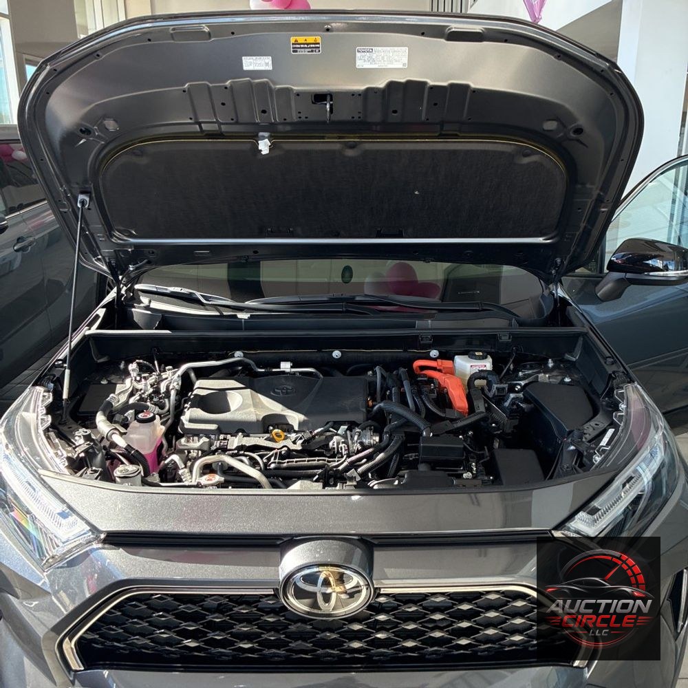 2025 Toyota RAV4 Plug-in Hybrid XSE