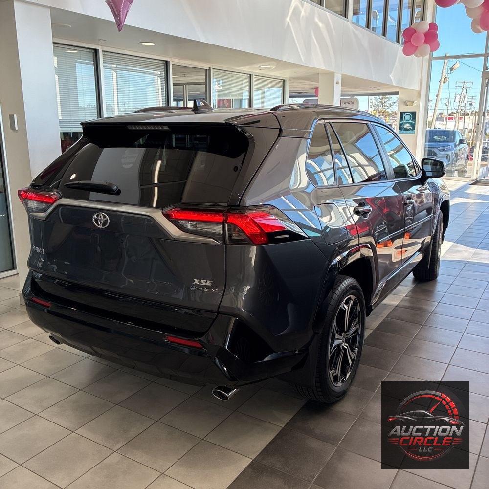 2025 Toyota RAV4 Plug-in Hybrid XSE