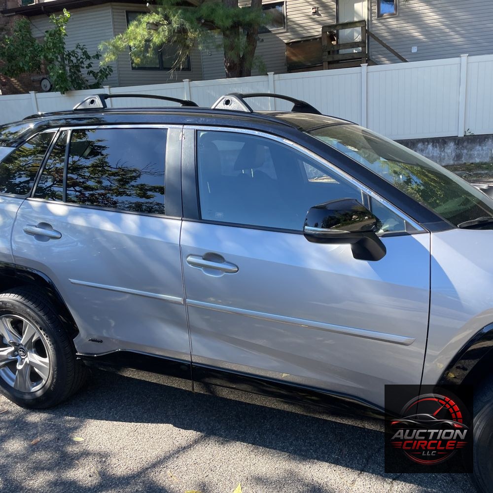 2025 Toyota RAV4 Plug-in Hybrid XSE