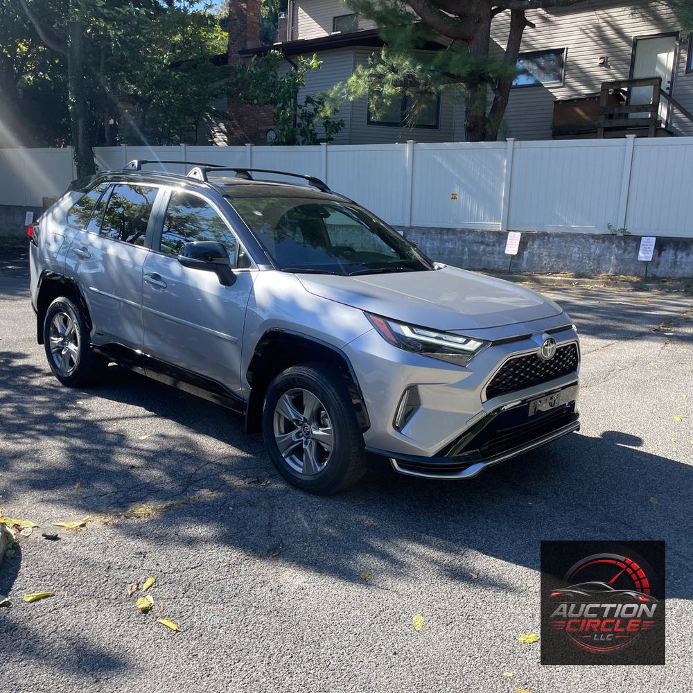 2025 Toyota RAV4 Plug-in Hybrid XSE
