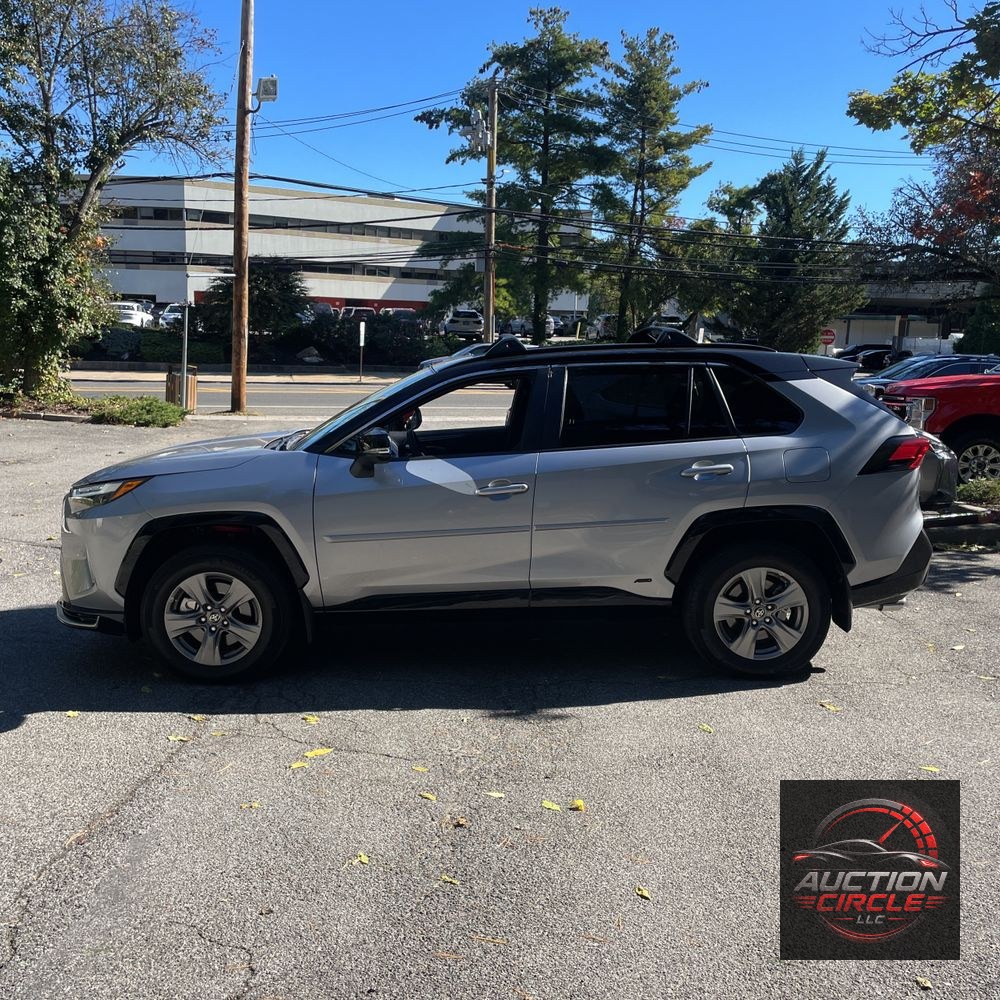 2025 Toyota RAV4 Plug-in Hybrid XSE