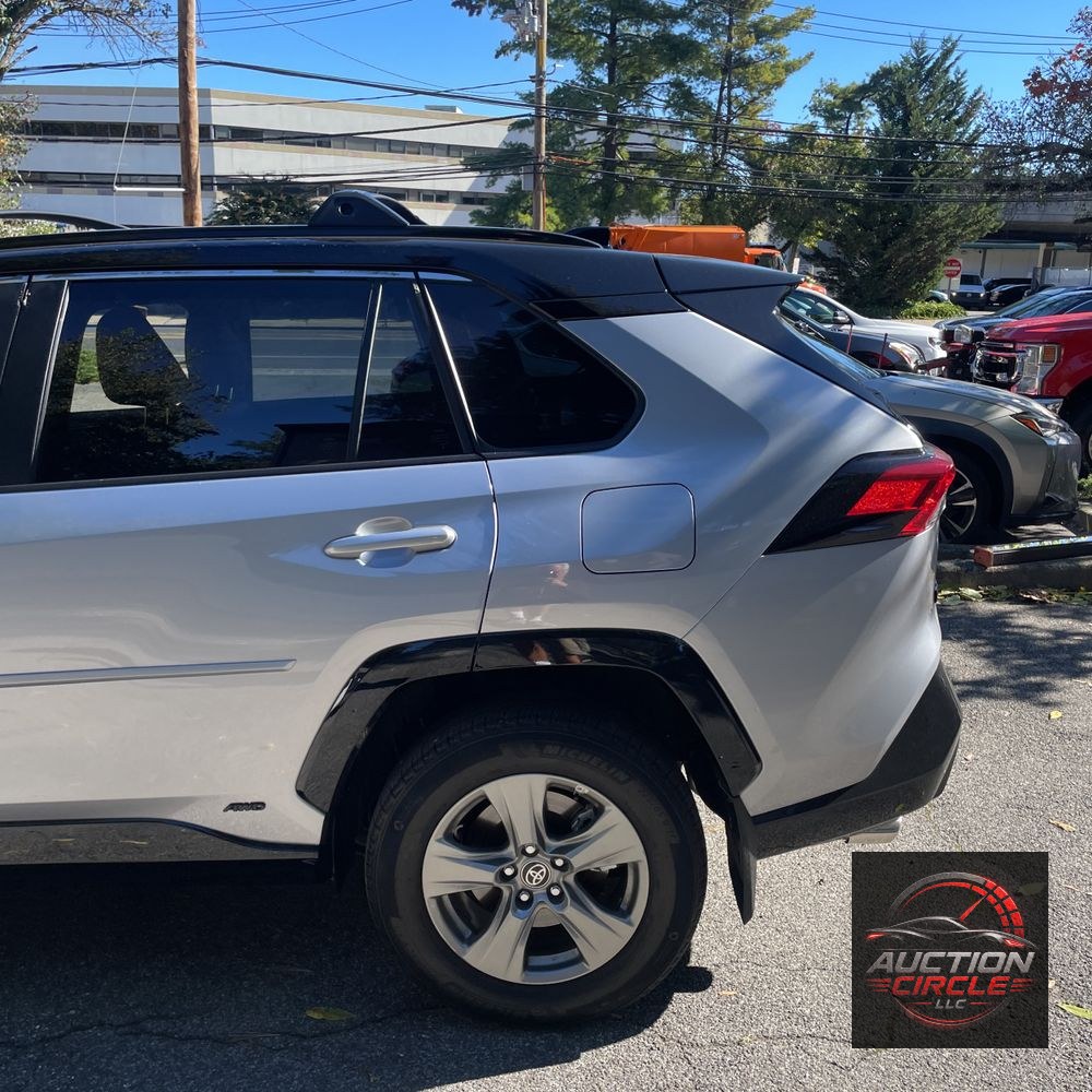 2025 Toyota RAV4 Plug-in Hybrid XSE
