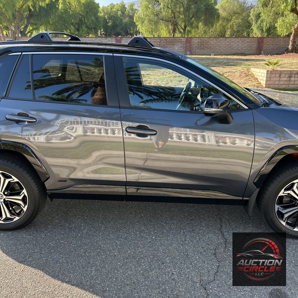 2025 Toyota RAV4 Plug-in Hybrid XSE