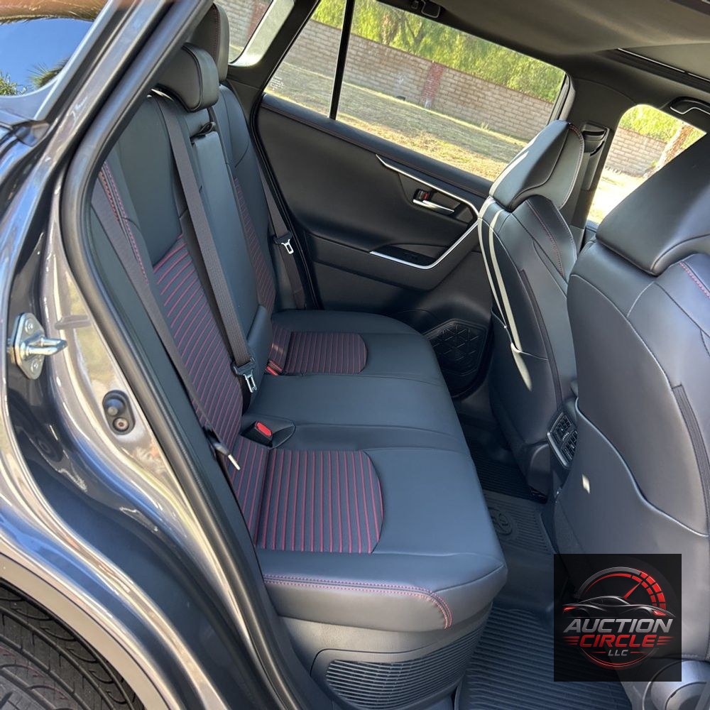 2025 Toyota RAV4 Plug-in Hybrid XSE