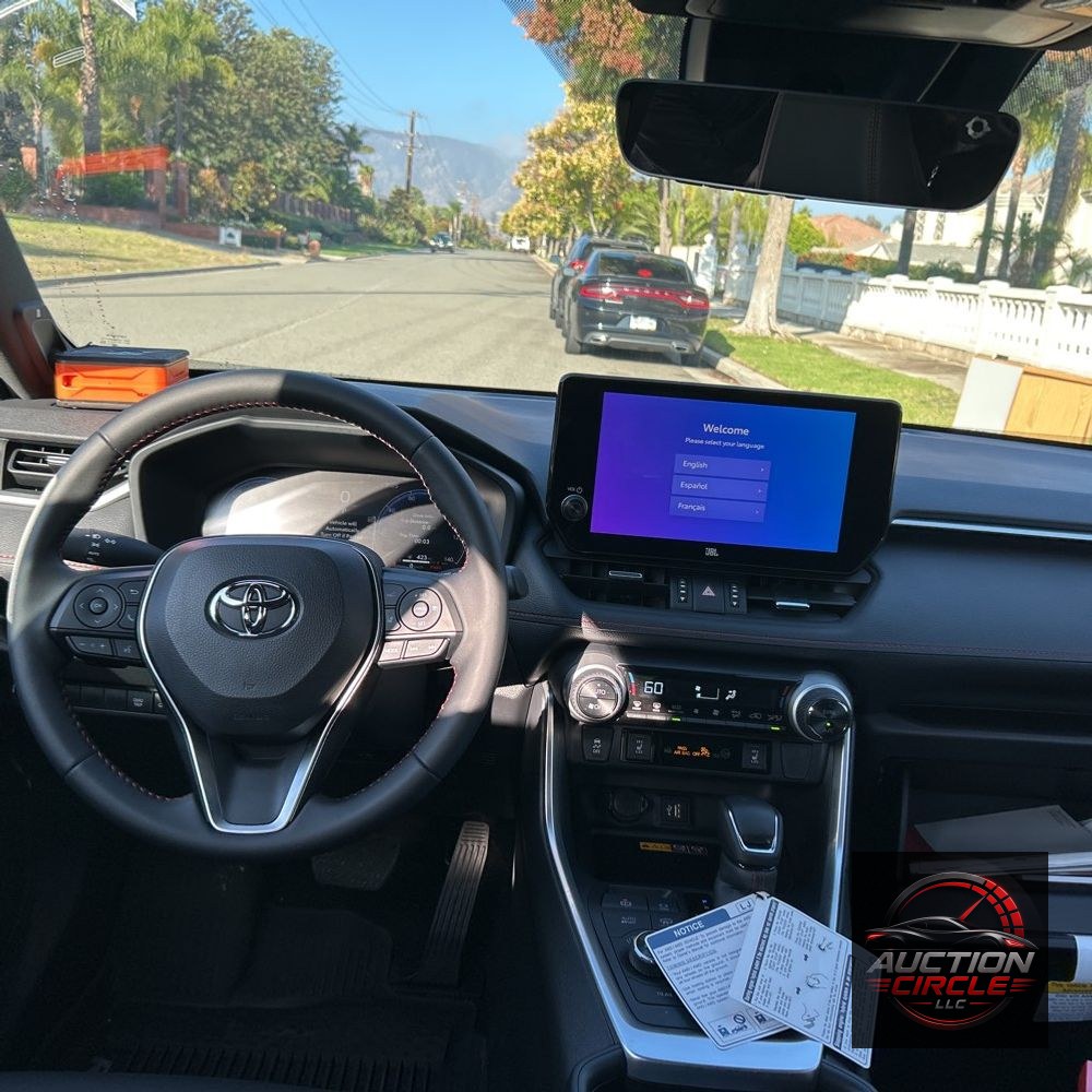 2025 Toyota RAV4 Plug-in Hybrid XSE