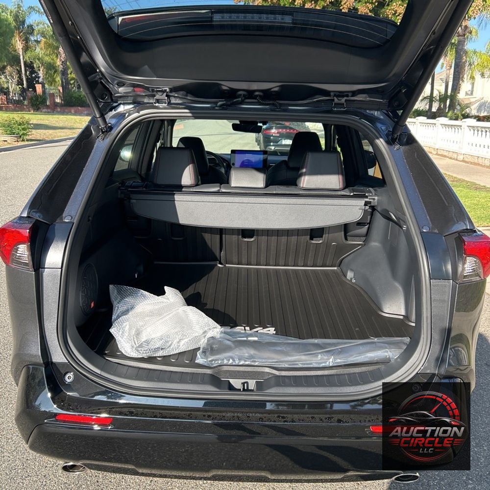 2025 Toyota RAV4 Plug-in Hybrid XSE
