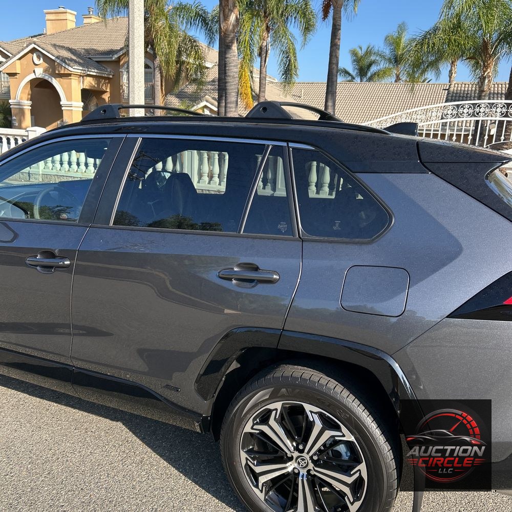 2025 Toyota RAV4 Plug-in Hybrid XSE