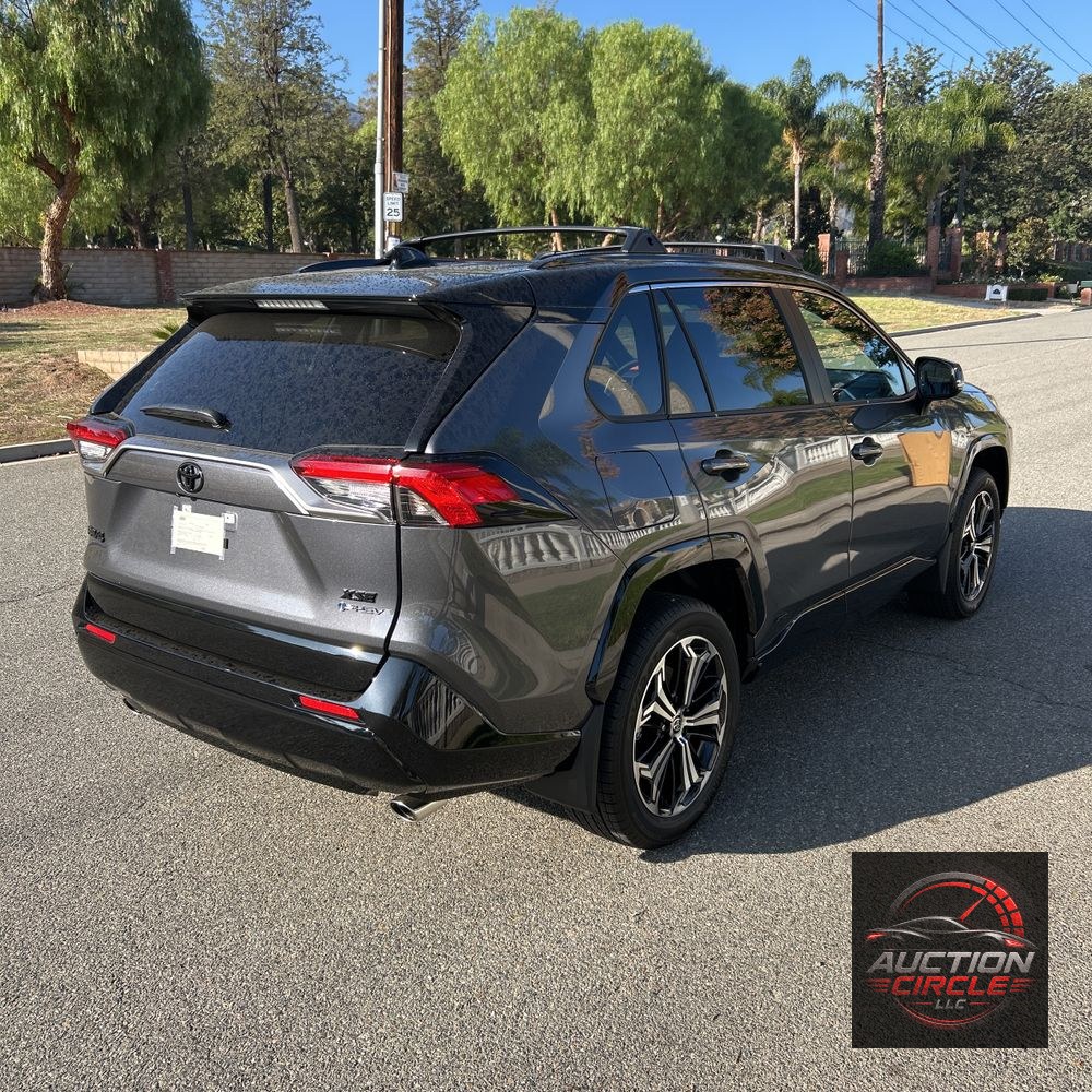 2025 Toyota RAV4 Plug-in Hybrid XSE