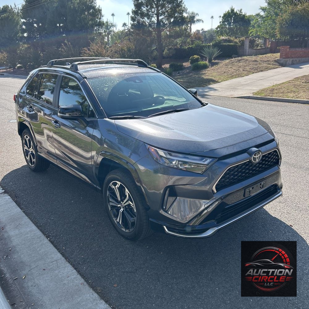 2025 Toyota RAV4 Plug-in Hybrid XSE