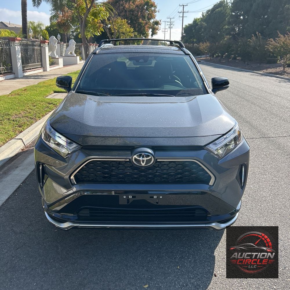 2025 Toyota RAV4 Plug-in Hybrid XSE