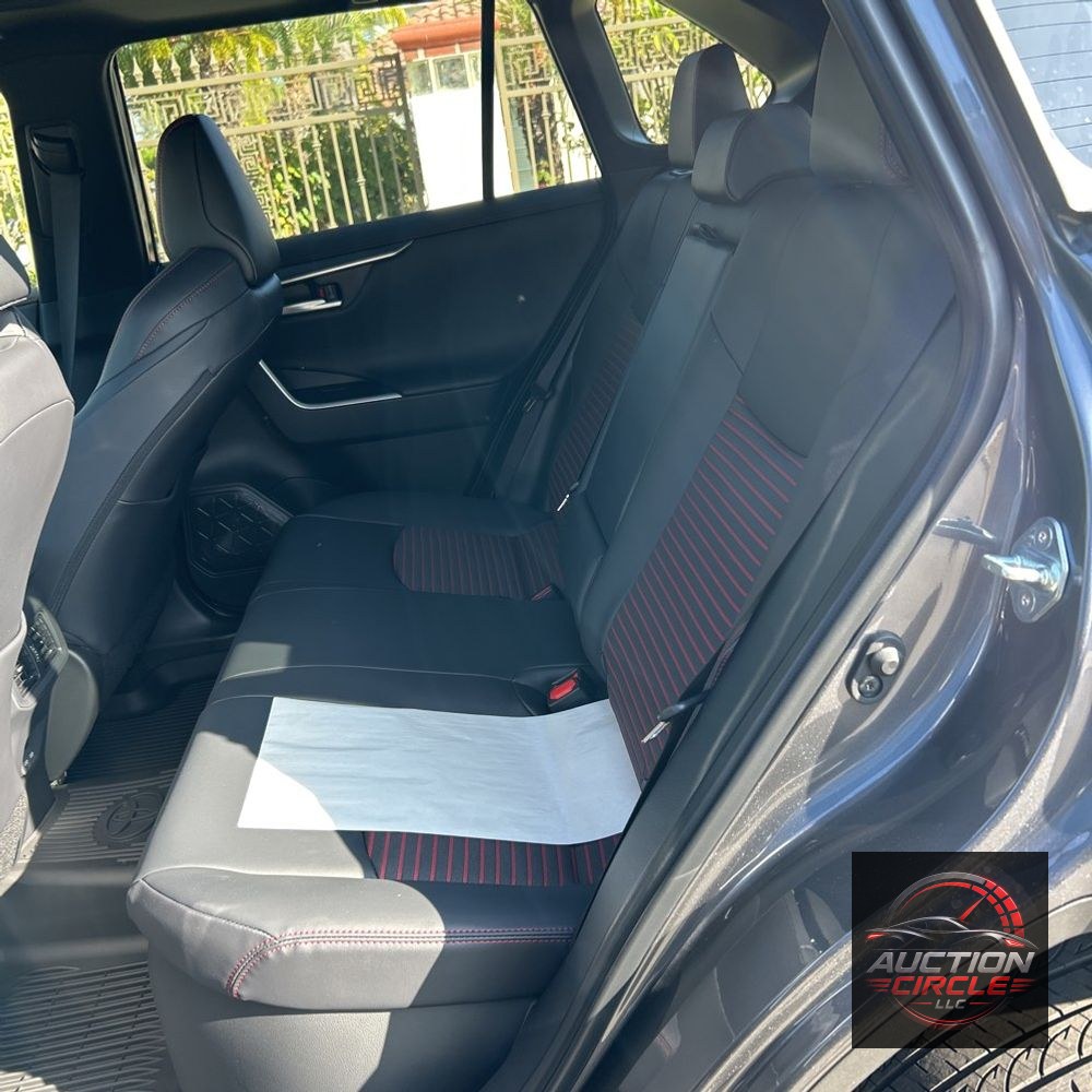 2025 Toyota RAV4 Plug-in Hybrid XSE
