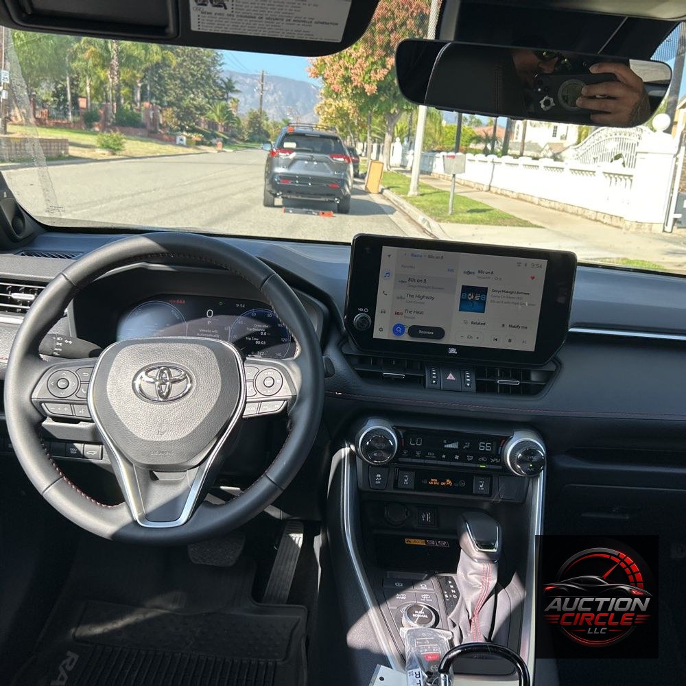 2025 Toyota RAV4 Plug-in Hybrid XSE