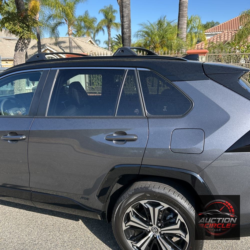 2025 Toyota RAV4 Plug-in Hybrid XSE