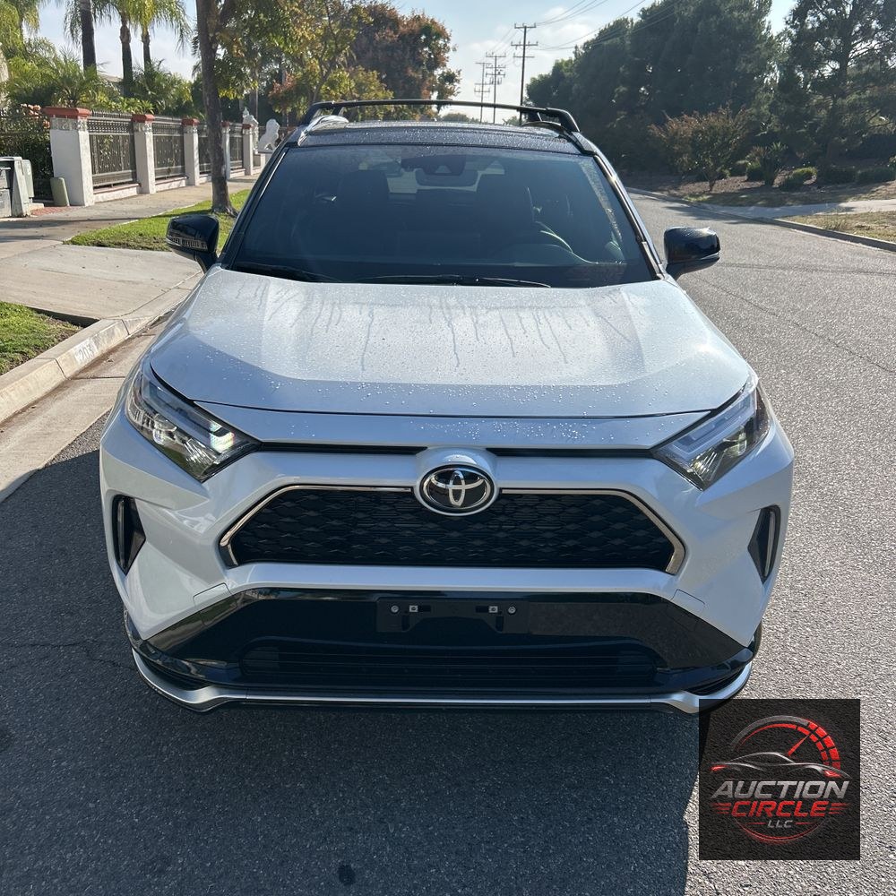 2025 Toyota RAV4 Plug-in Hybrid XSE