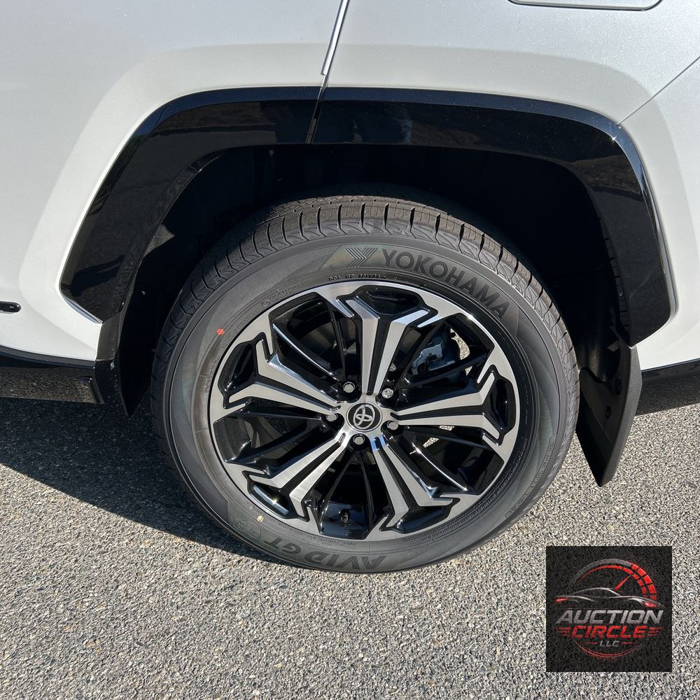 2025 Toyota RAV4 Plug-in Hybrid XSE