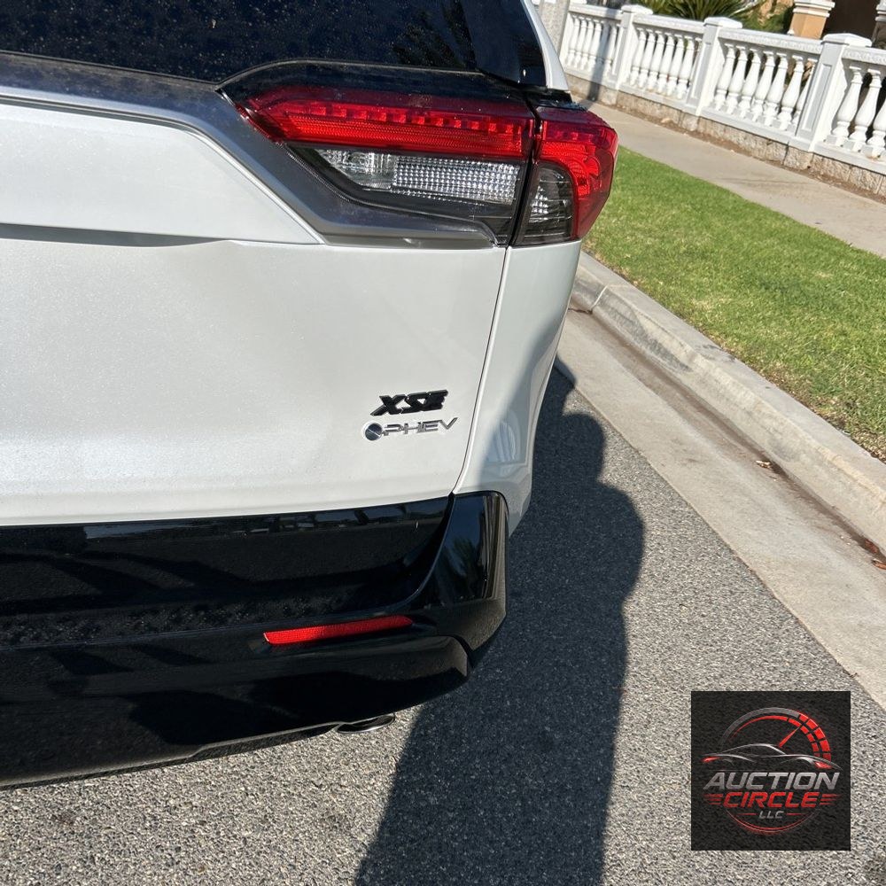 2025 Toyota RAV4 Plug-in Hybrid XSE