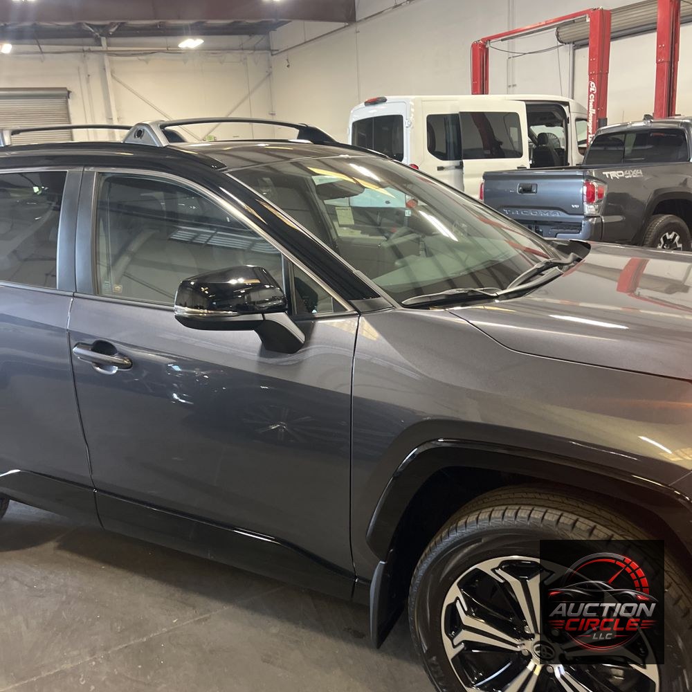 2025 Toyota RAV4 PHEV XSE 4D SUV AWD
