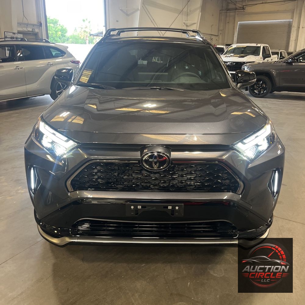 2025 Toyota RAV4 PHEV XSE 4D SUV AWD